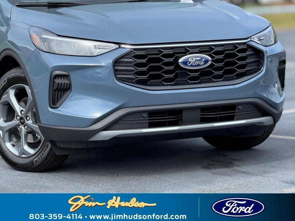new 2026 Ford Escape car, priced at $33,675