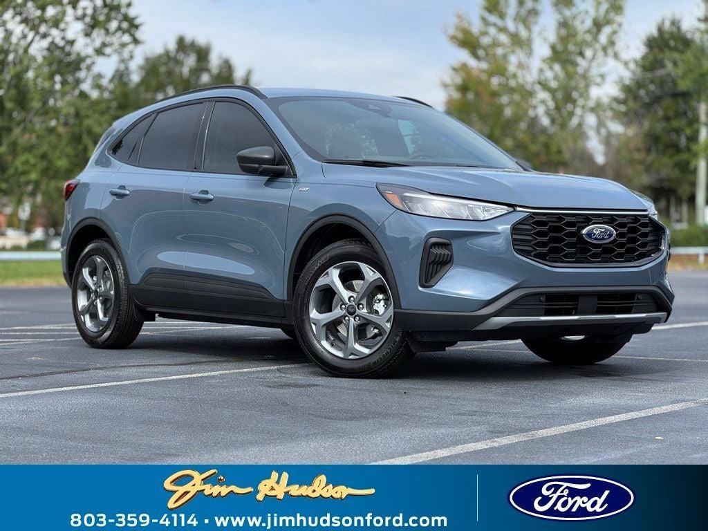 new 2026 Ford Escape car, priced at $33,675