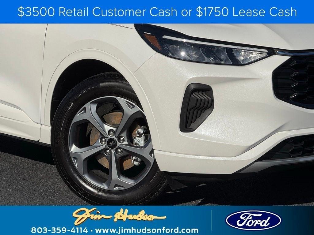 new 2024 Ford Escape car, priced at $26,421