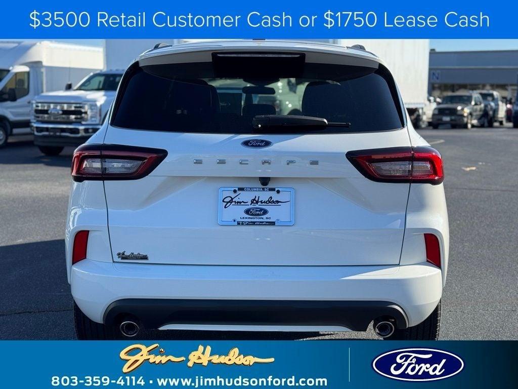 new 2024 Ford Escape car, priced at $26,421