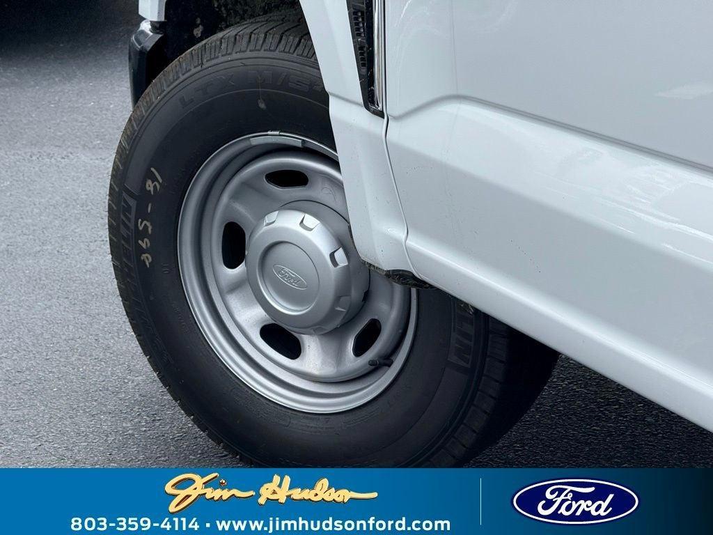 new 2025 Ford F-250 car, priced at $45,500