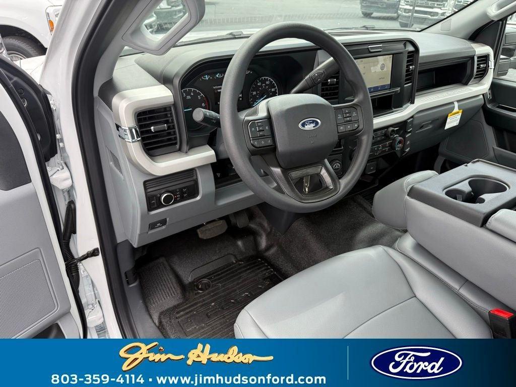 new 2025 Ford F-250 car, priced at $45,500
