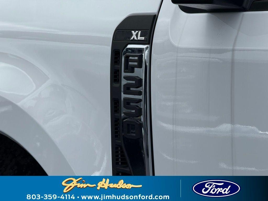 new 2025 Ford F-250 car, priced at $46,500
