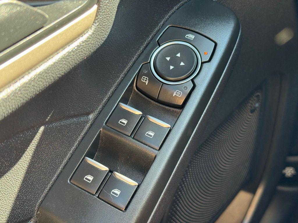 used 2022 Ford Escape car, priced at $24,920