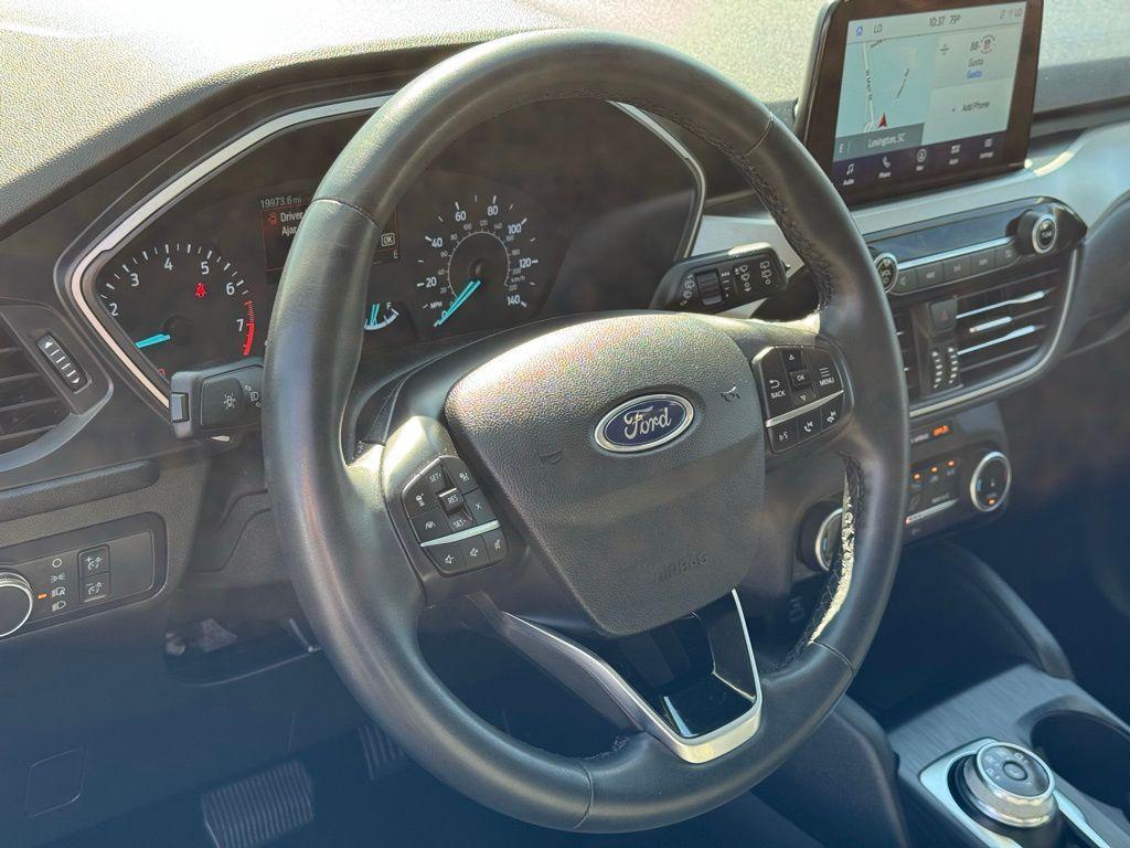 used 2022 Ford Escape car, priced at $24,920