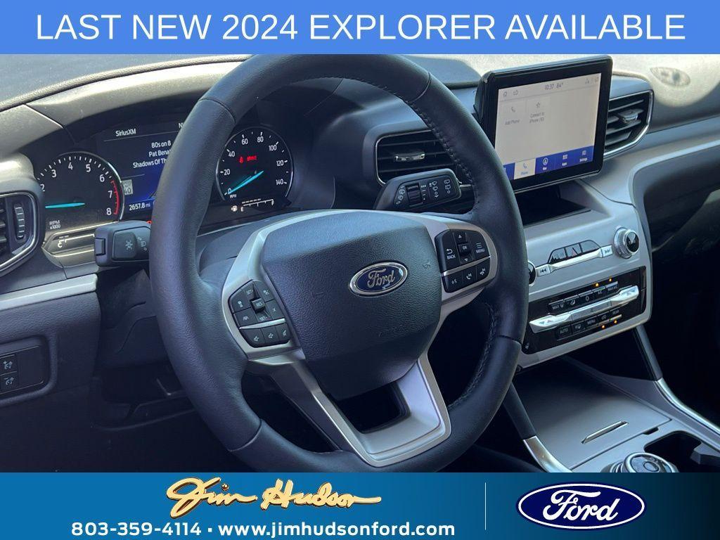 new 2024 Ford Explorer car, priced at $48,715