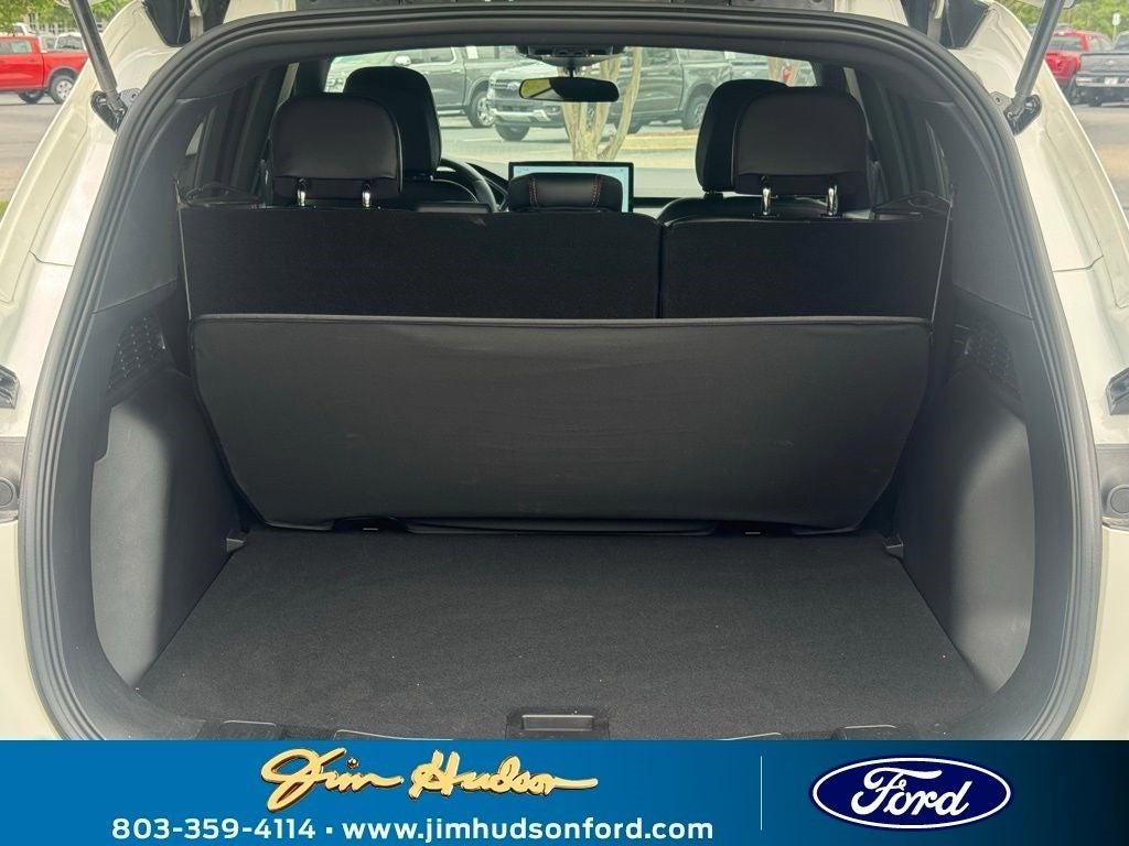 new 2025 Ford Escape car, priced at $32,045