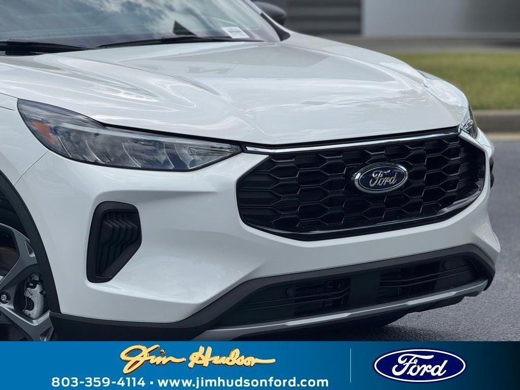 new 2025 Ford Escape car, priced at $32,045