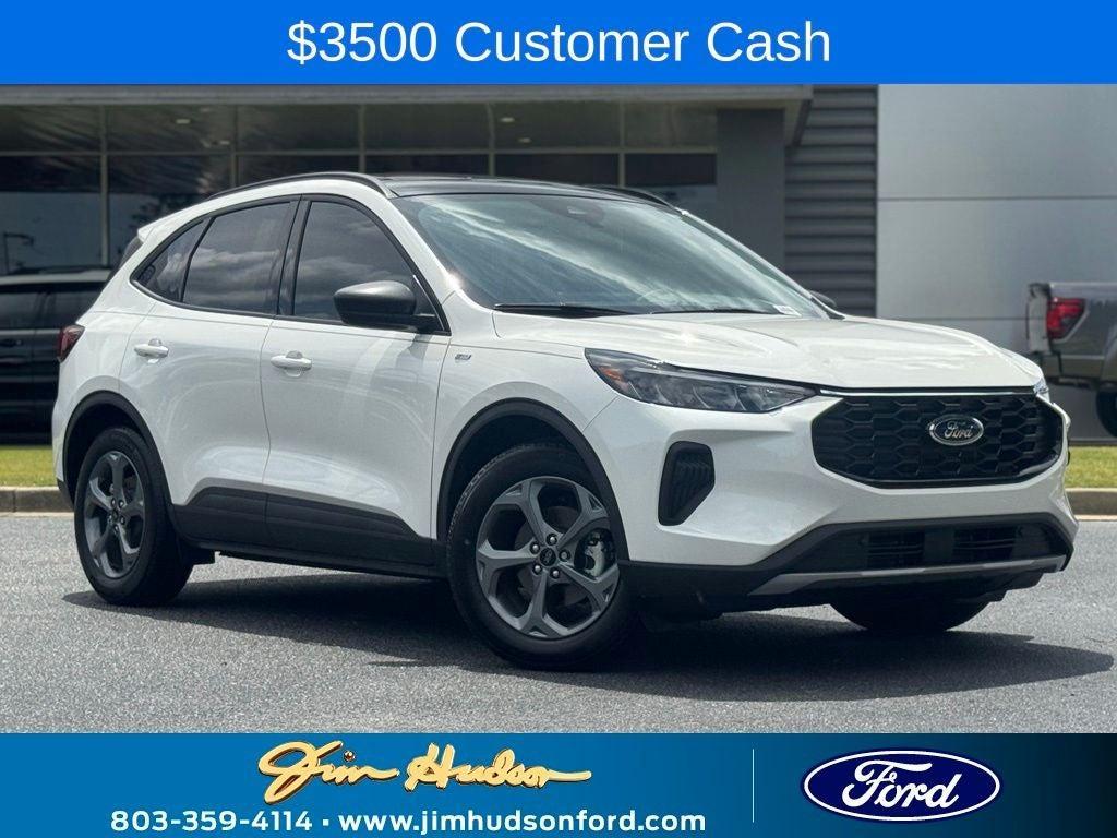 new 2025 Ford Escape car, priced at $32,045