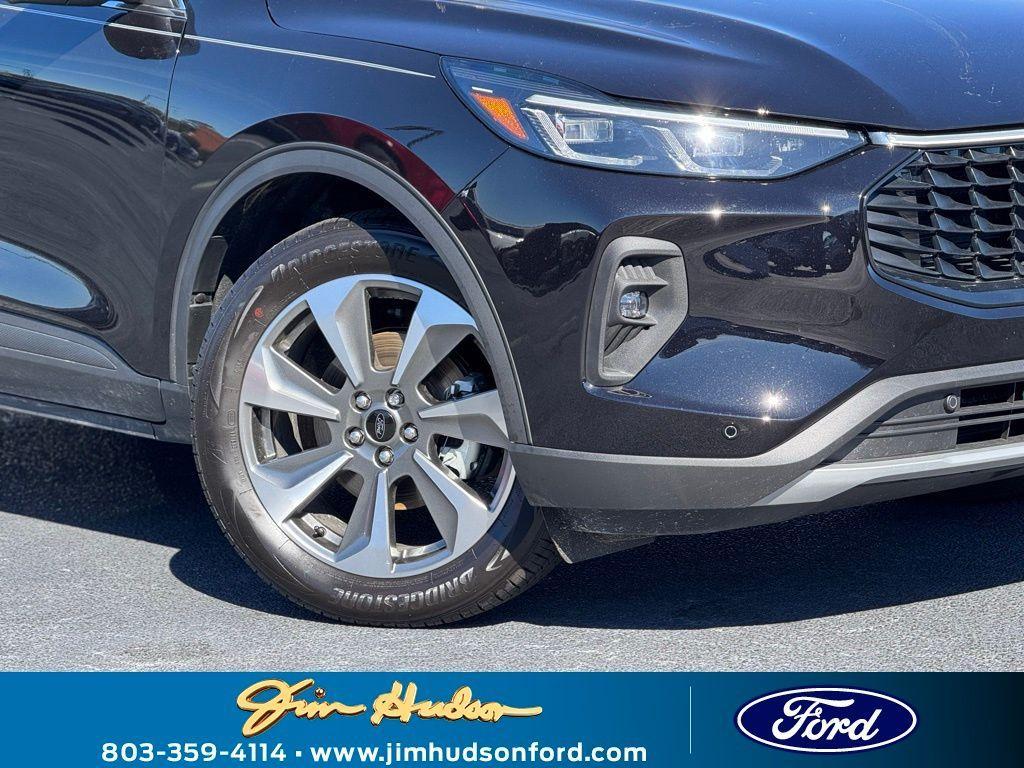new 2025 Ford Escape car, priced at $38,220
