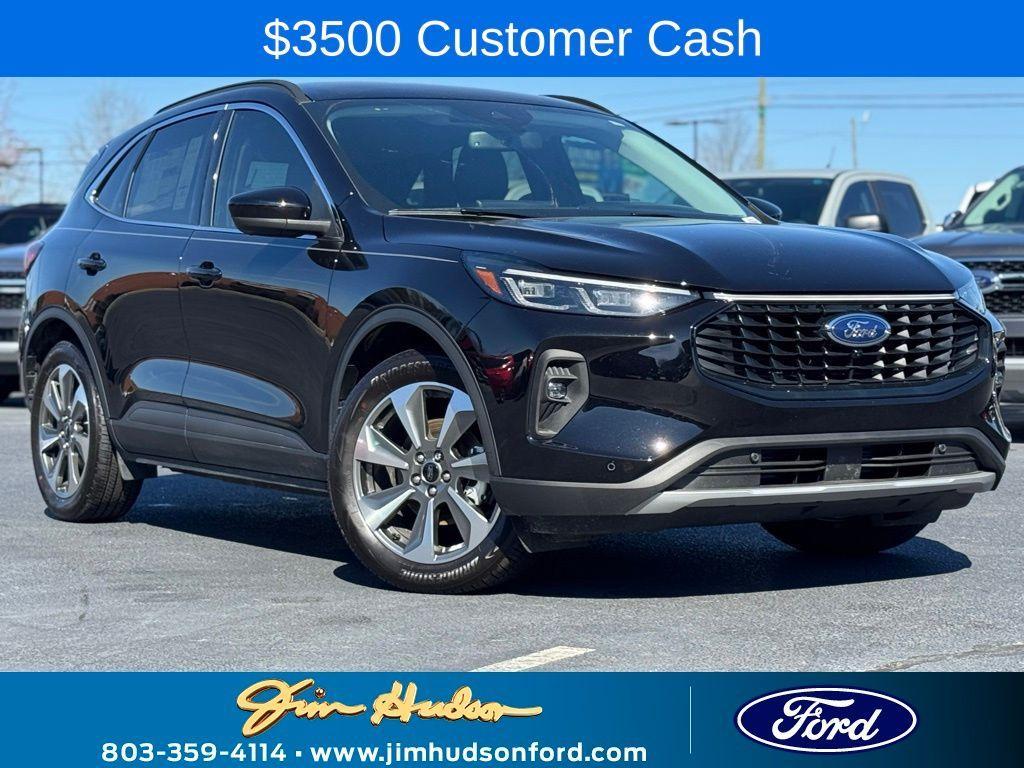 new 2025 Ford Escape car, priced at $32,995