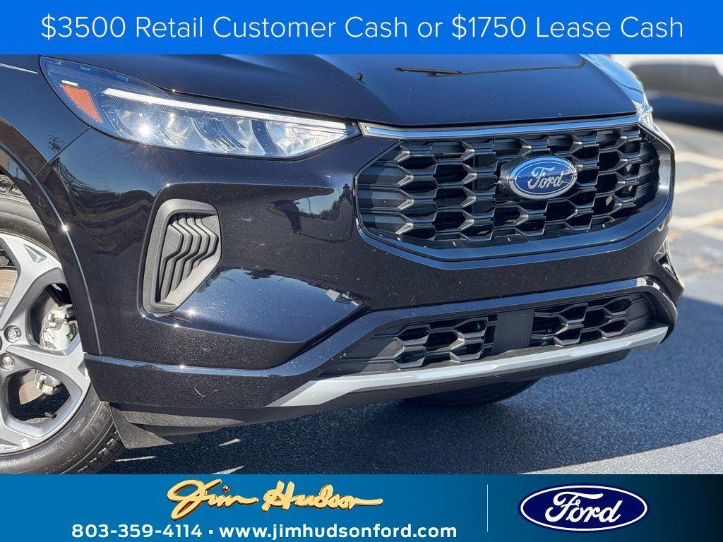 new 2024 Ford Escape car, priced at $31,320