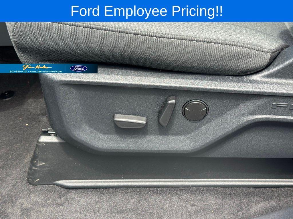 new 2025 Ford F-150 car, priced at $54,885