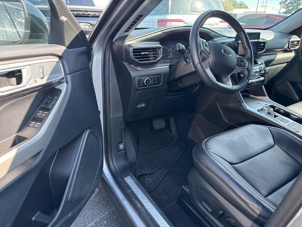 used 2024 Ford Explorer car, priced at $32,518