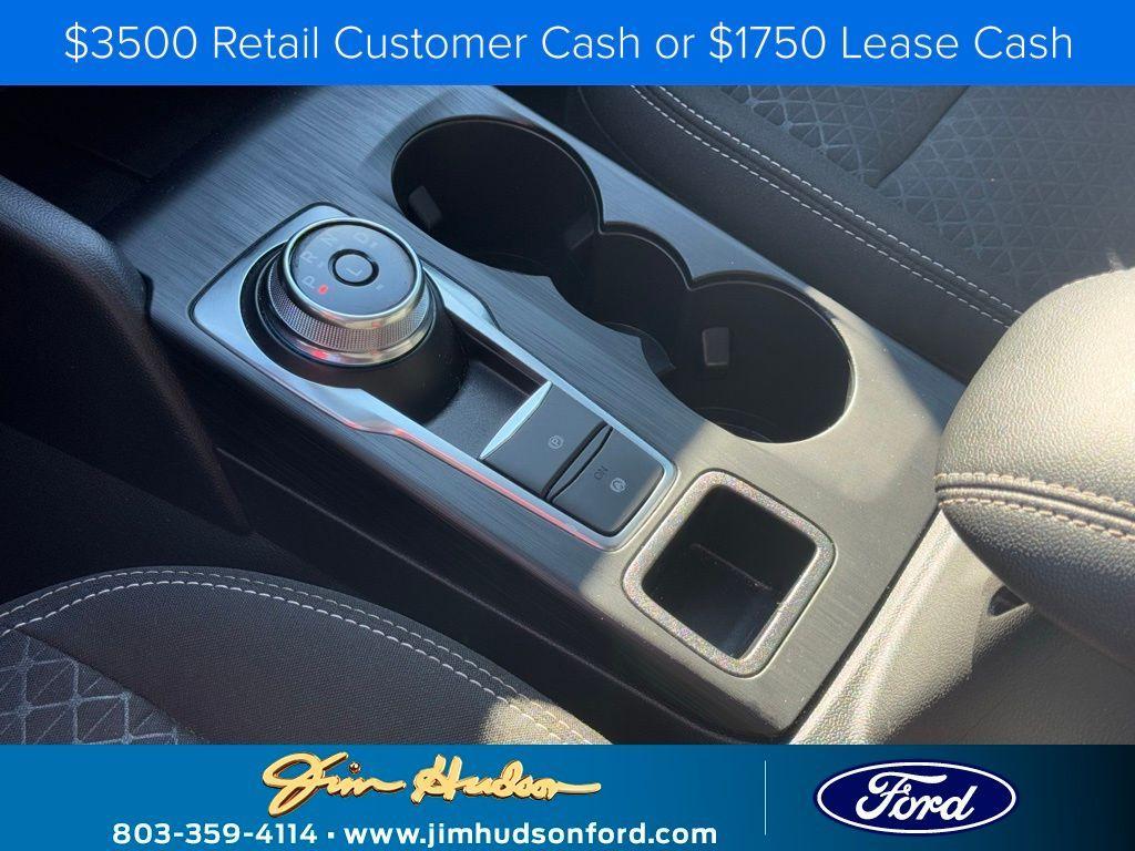 new 2024 Ford Escape car, priced at $25,495