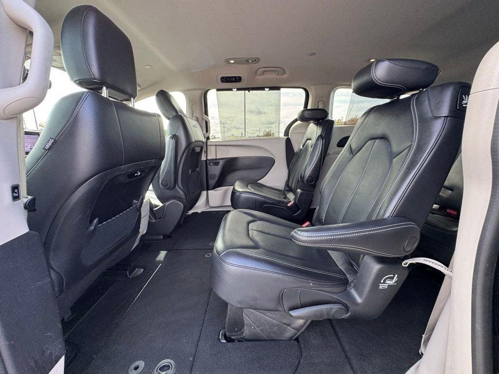 used 2022 Chrysler Pacifica car, priced at $22,999