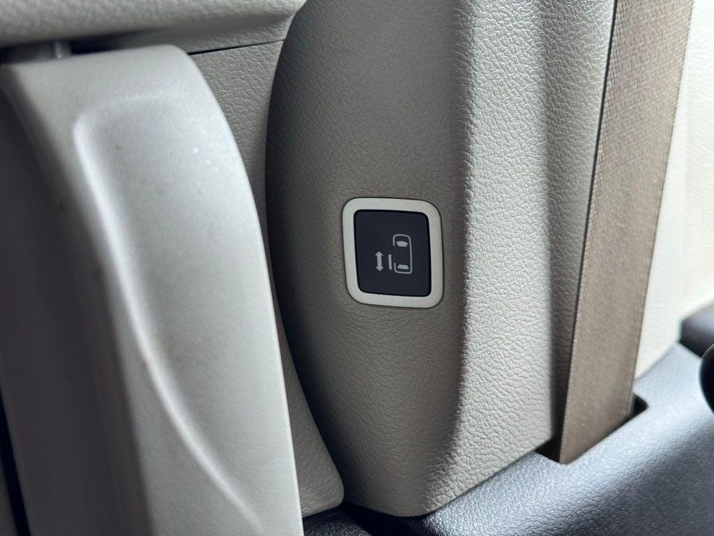 used 2022 Chrysler Pacifica car, priced at $22,999