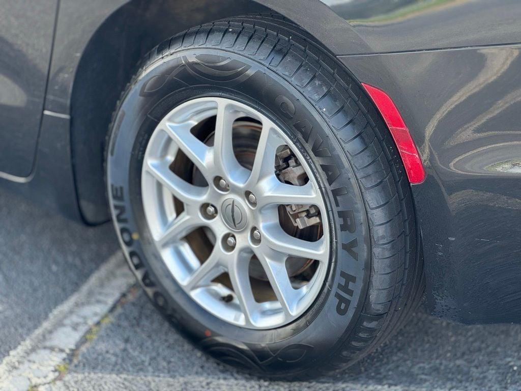 used 2022 Chrysler Pacifica car, priced at $22,999