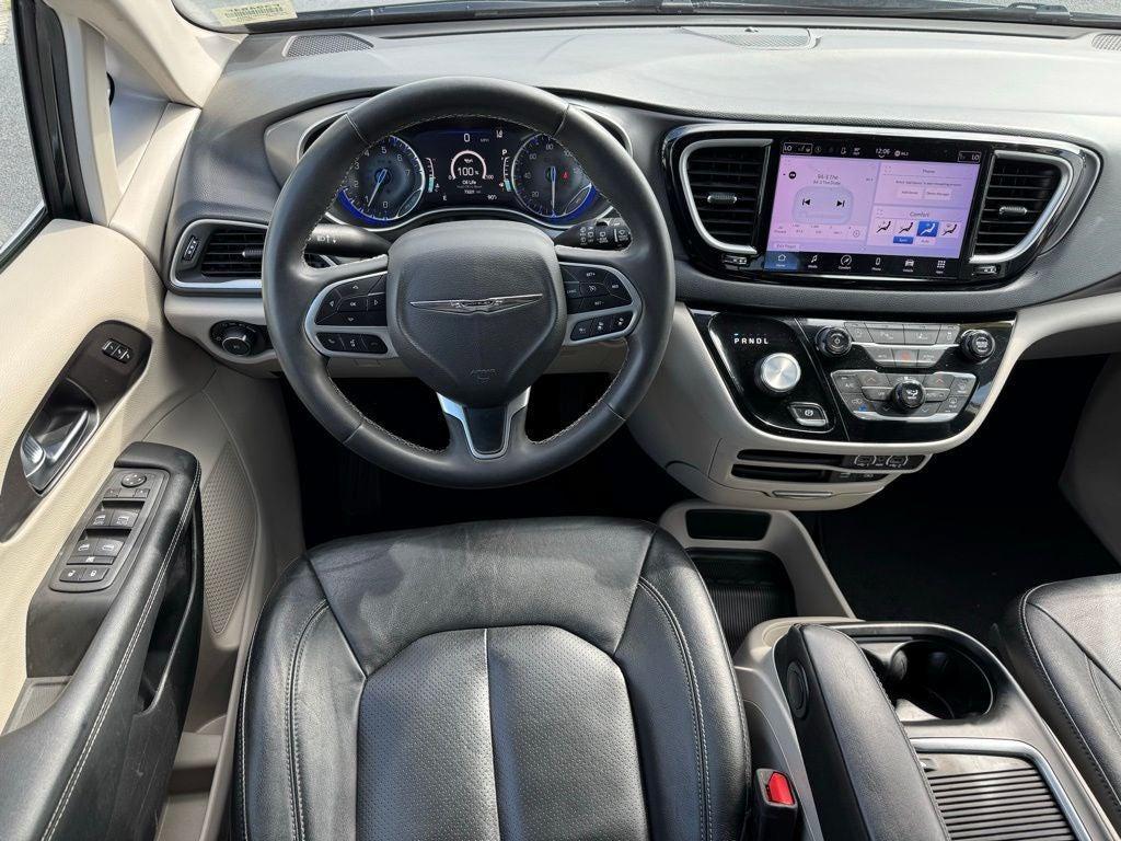 used 2022 Chrysler Pacifica car, priced at $22,999