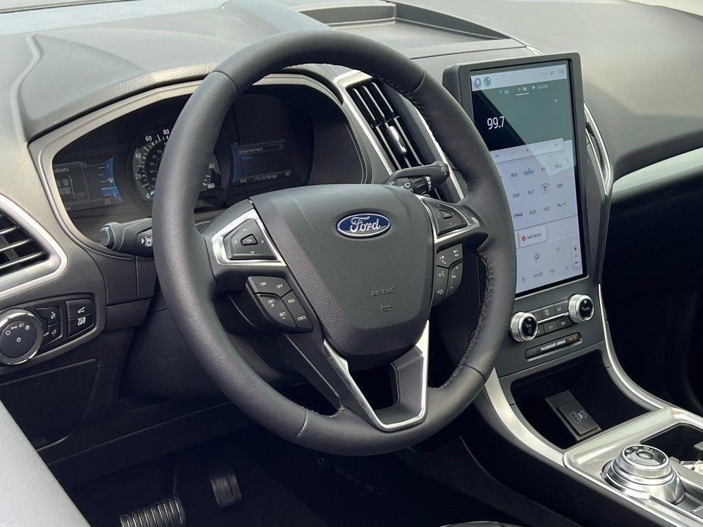 new 2024 Ford Edge car, priced at $37,521