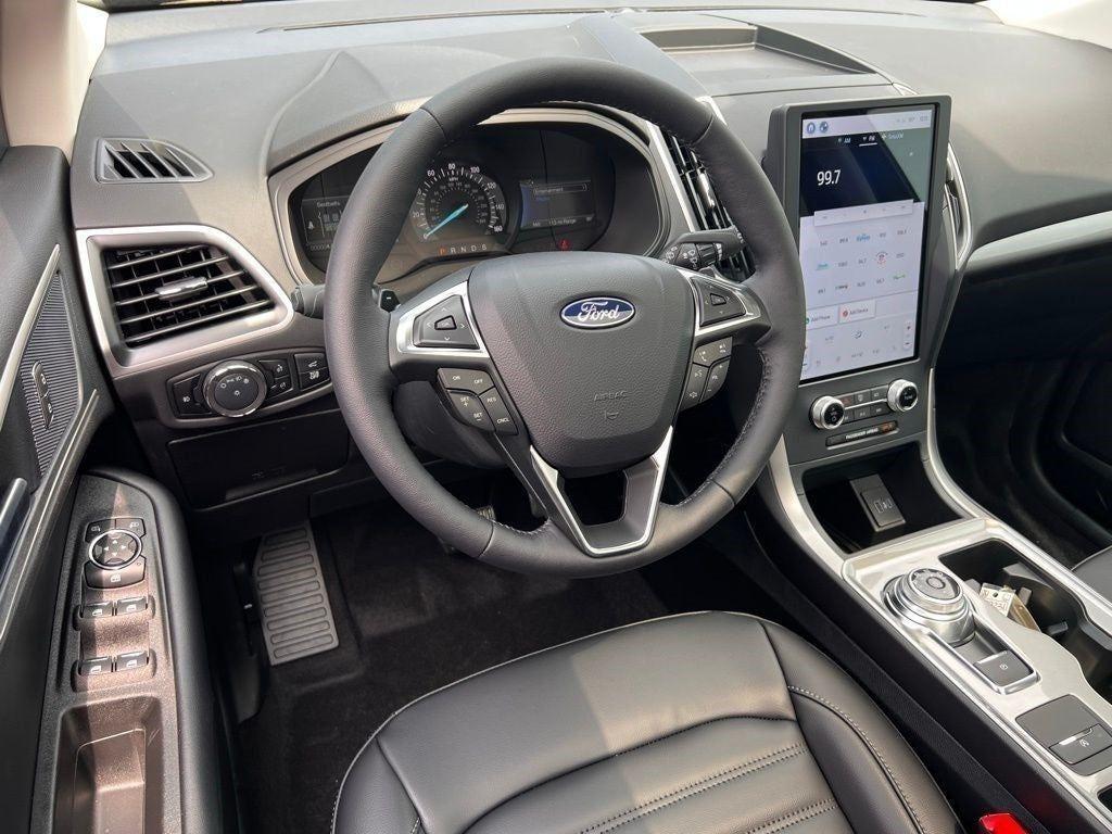 new 2024 Ford Edge car, priced at $37,521