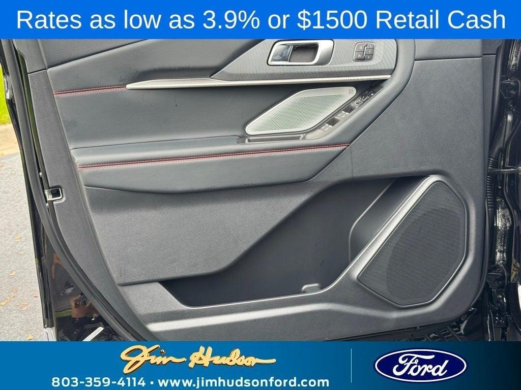 new 2025 Ford Explorer car, priced at $55,600