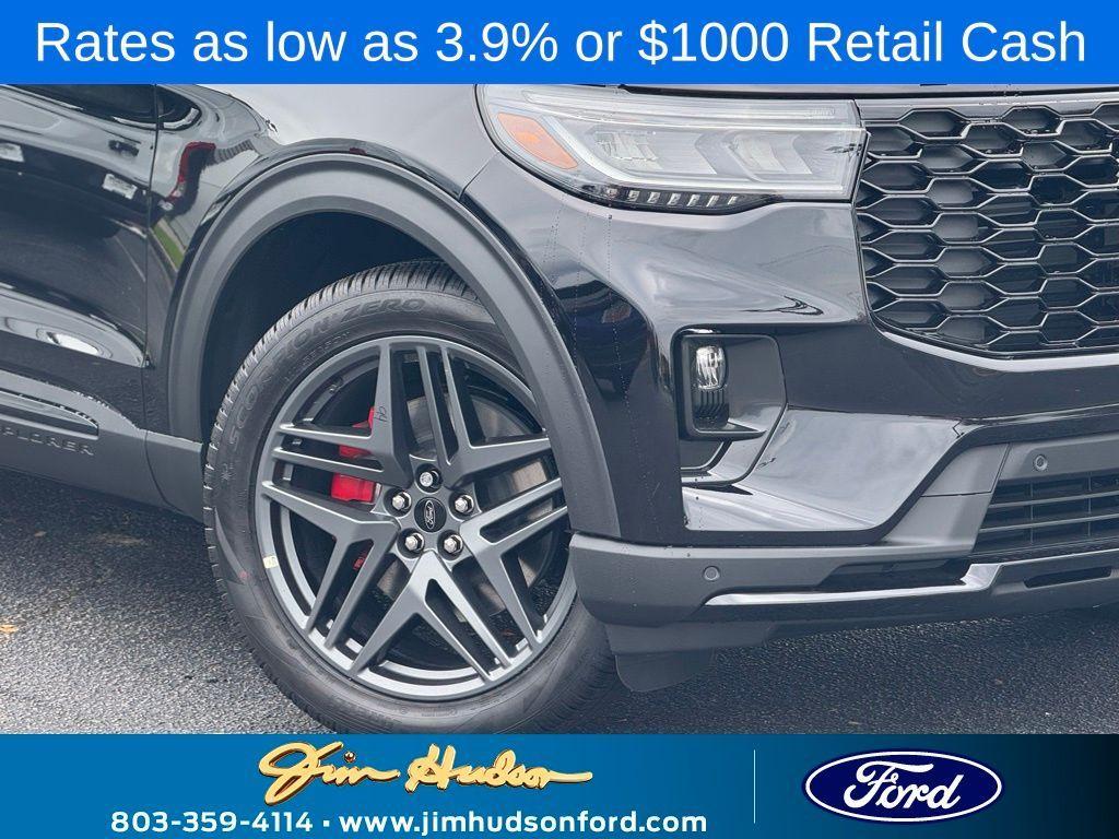 new 2025 Ford Explorer car, priced at $55,600