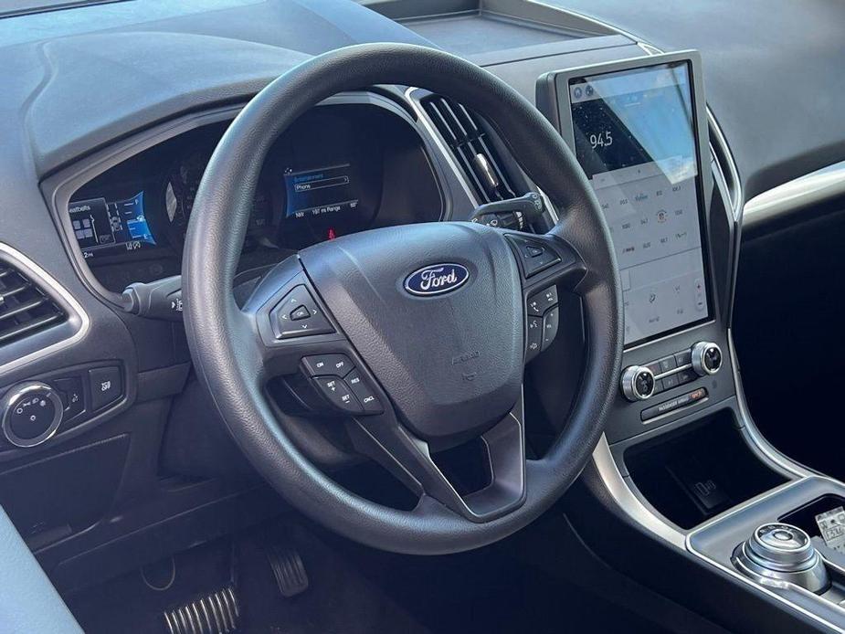 new 2024 Ford Edge car, priced at $33,337