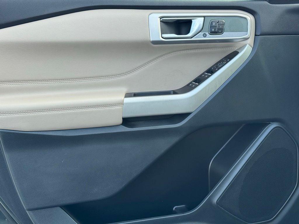 used 2022 Ford Explorer car, priced at $35,527