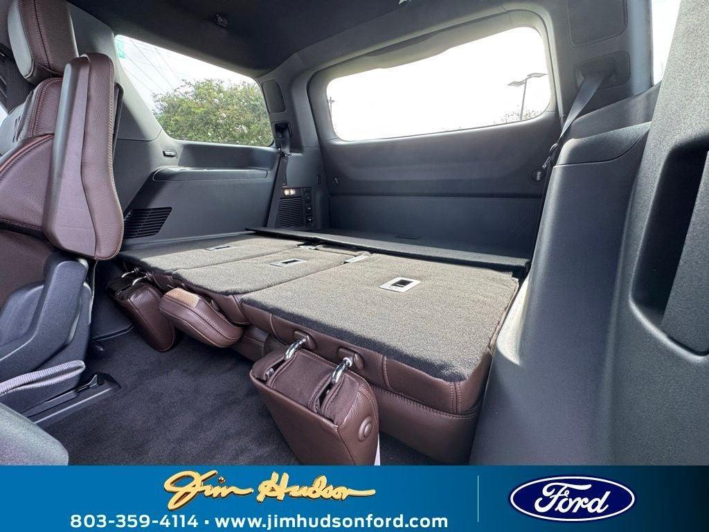 new 2025 Ford Expedition car, priced at $87,910