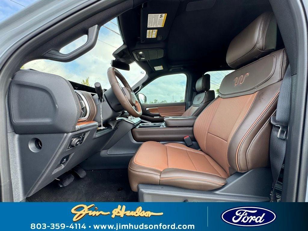 new 2025 Ford Expedition car, priced at $87,910
