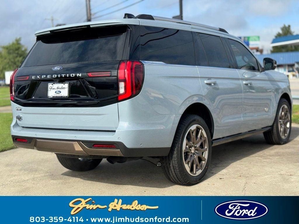 new 2025 Ford Expedition car, priced at $87,910