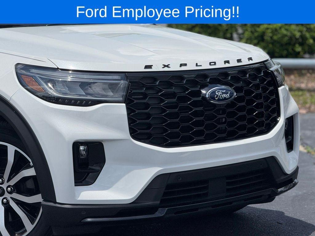 new 2025 Ford Explorer car, priced at $50,355