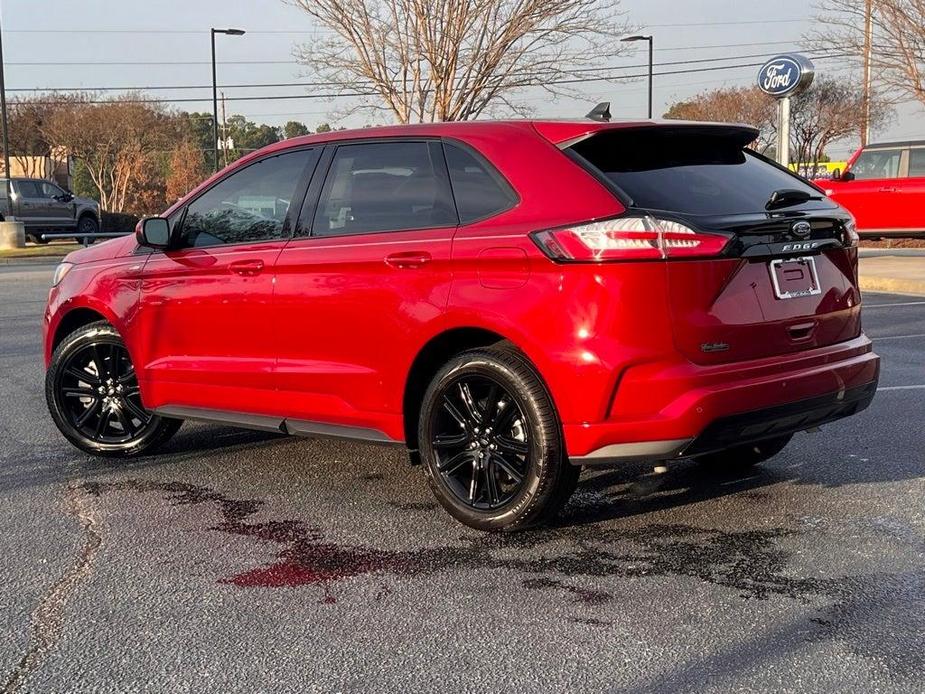 new 2024 Ford Edge car, priced at $43,925