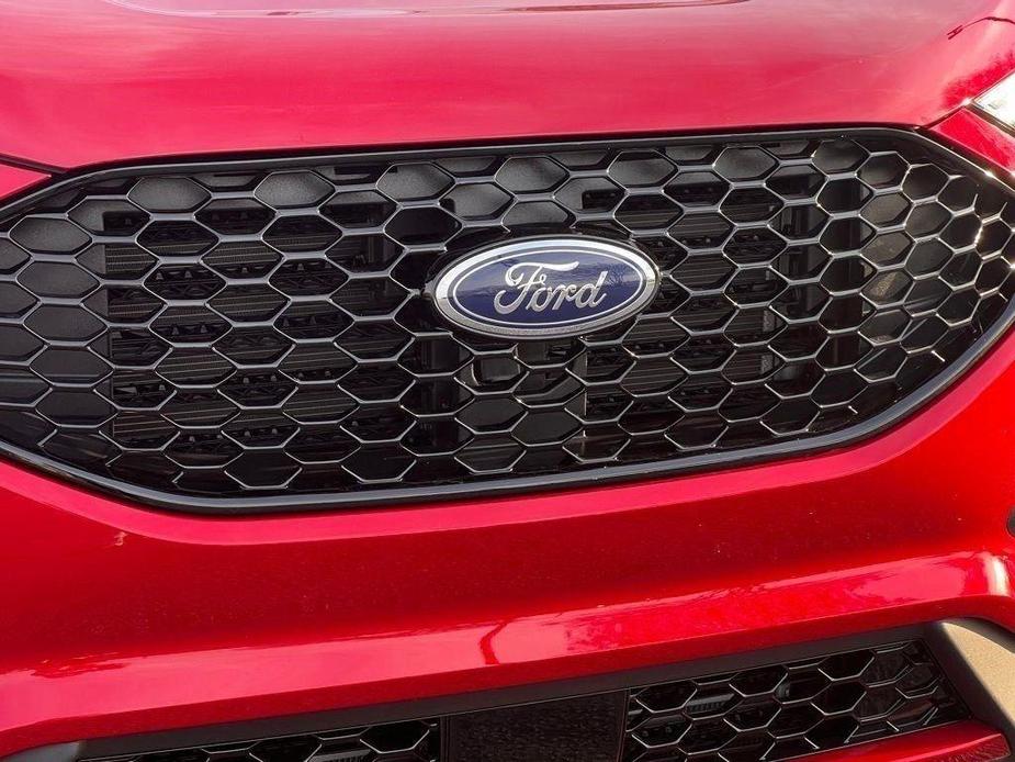 new 2024 Ford Edge car, priced at $40,125