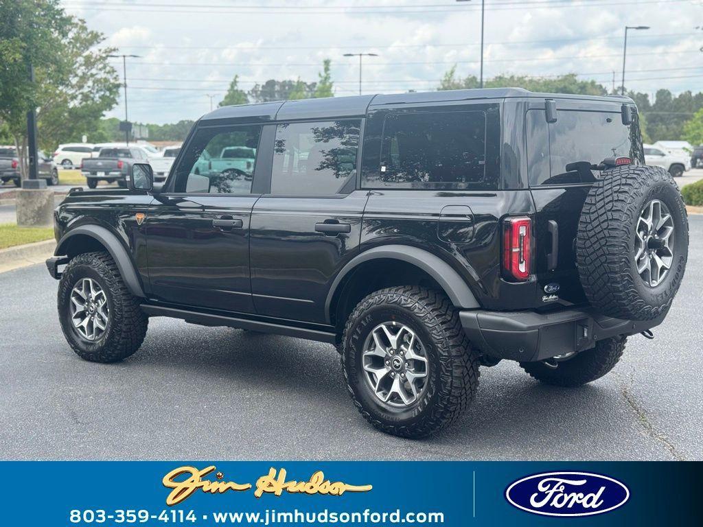 new 2025 Ford Bronco car, priced at $62,304
