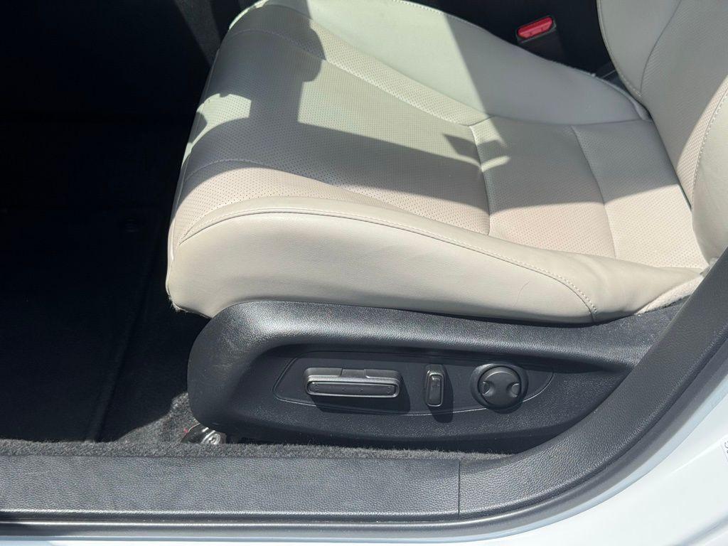 used 2023 Honda Accord Hybrid car, priced at $29,999