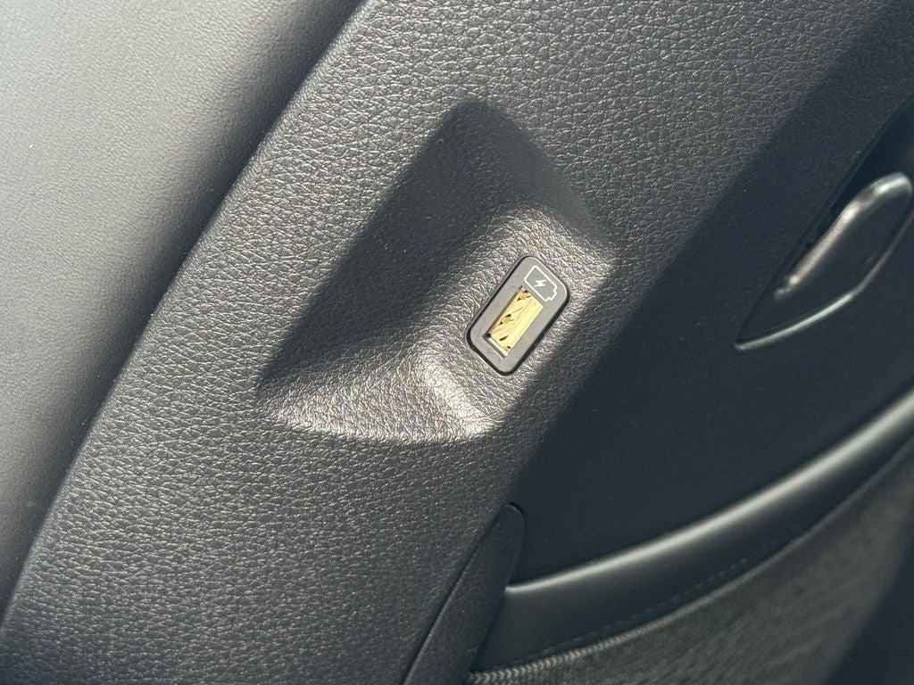 used 2023 Kia Carnival car, priced at $26,999