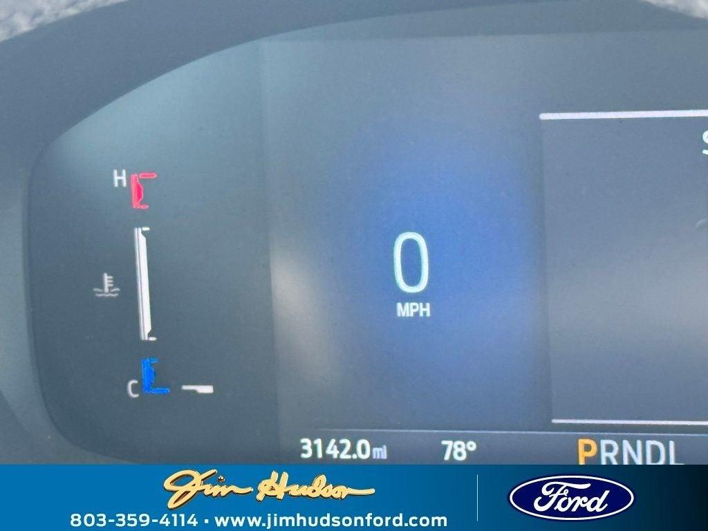 new 2025 Ford Escape car, priced at $25,495