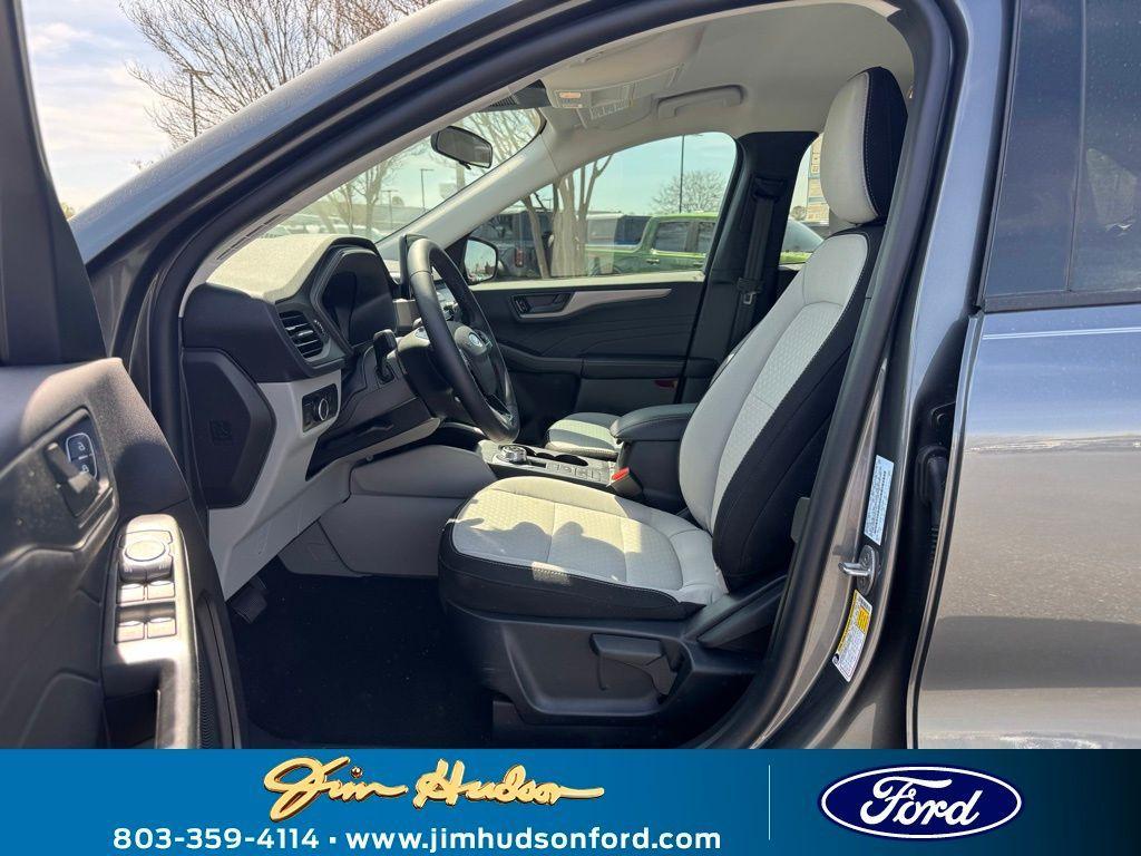 new 2025 Ford Escape car, priced at $28,862