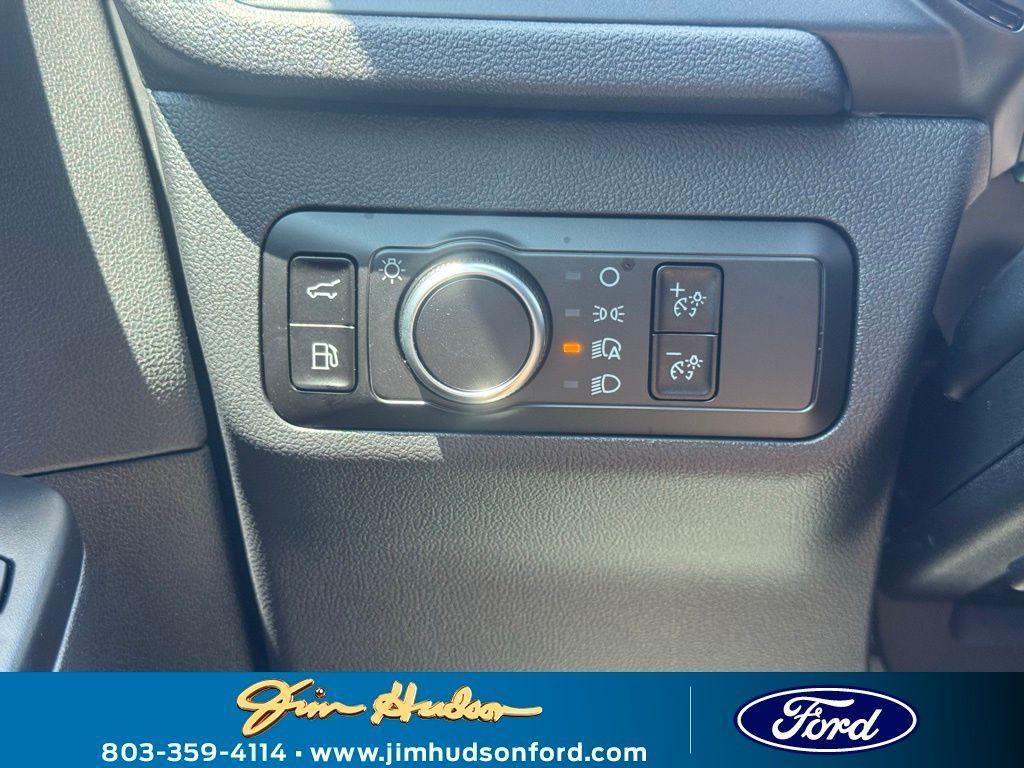 new 2025 Ford Escape car, priced at $35,578