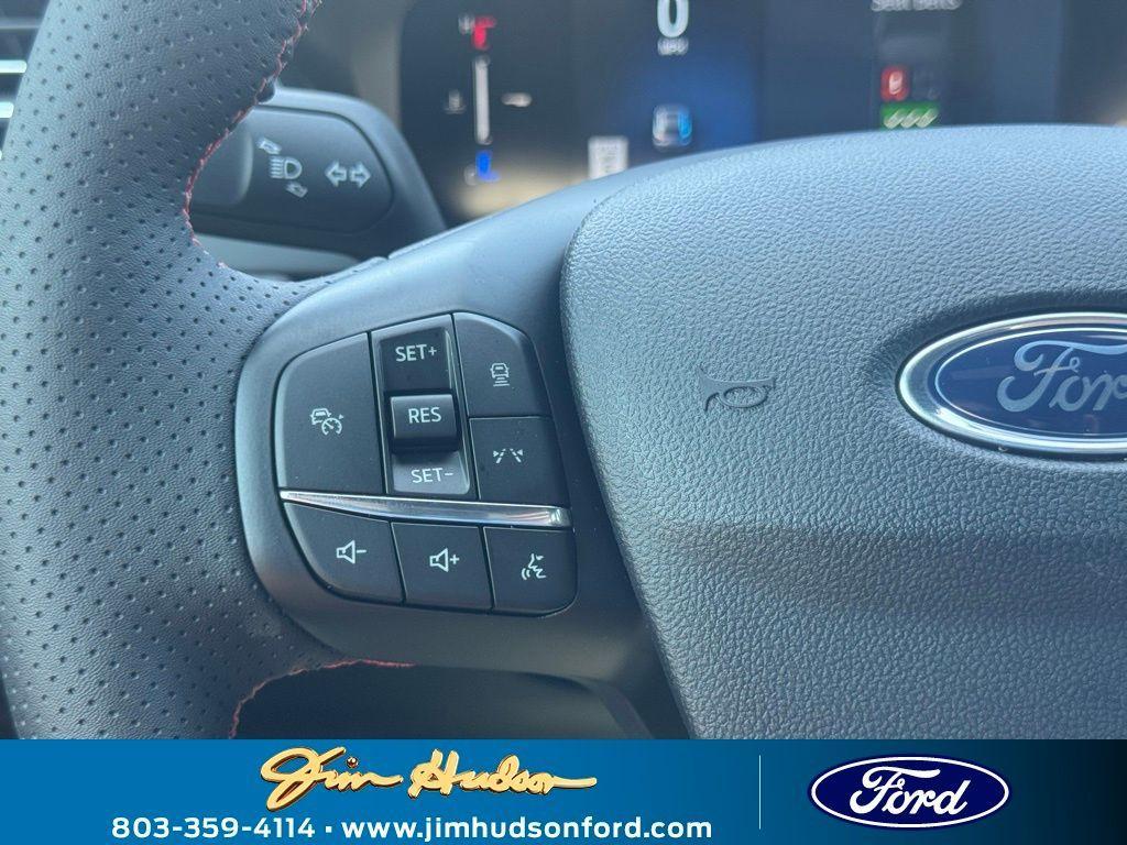 new 2025 Ford Escape car, priced at $35,578
