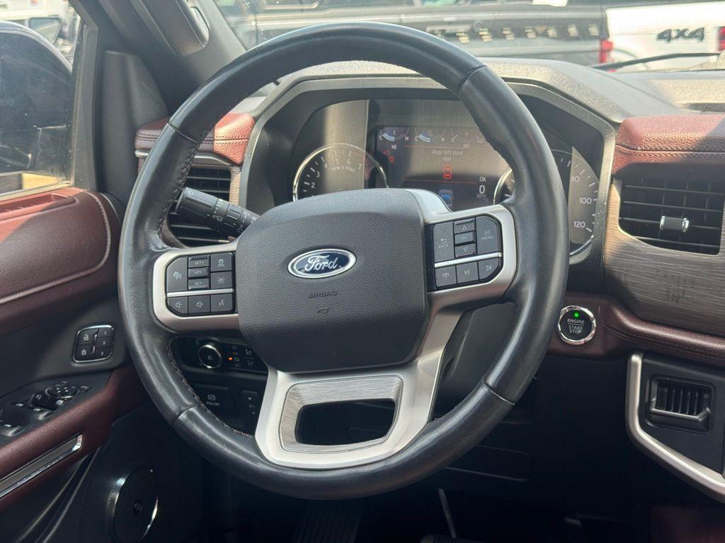 used 2023 Ford Expedition car, priced at $49,999