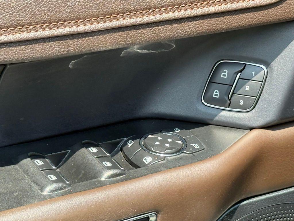 used 2021 Ford Expedition car, priced at $44,799