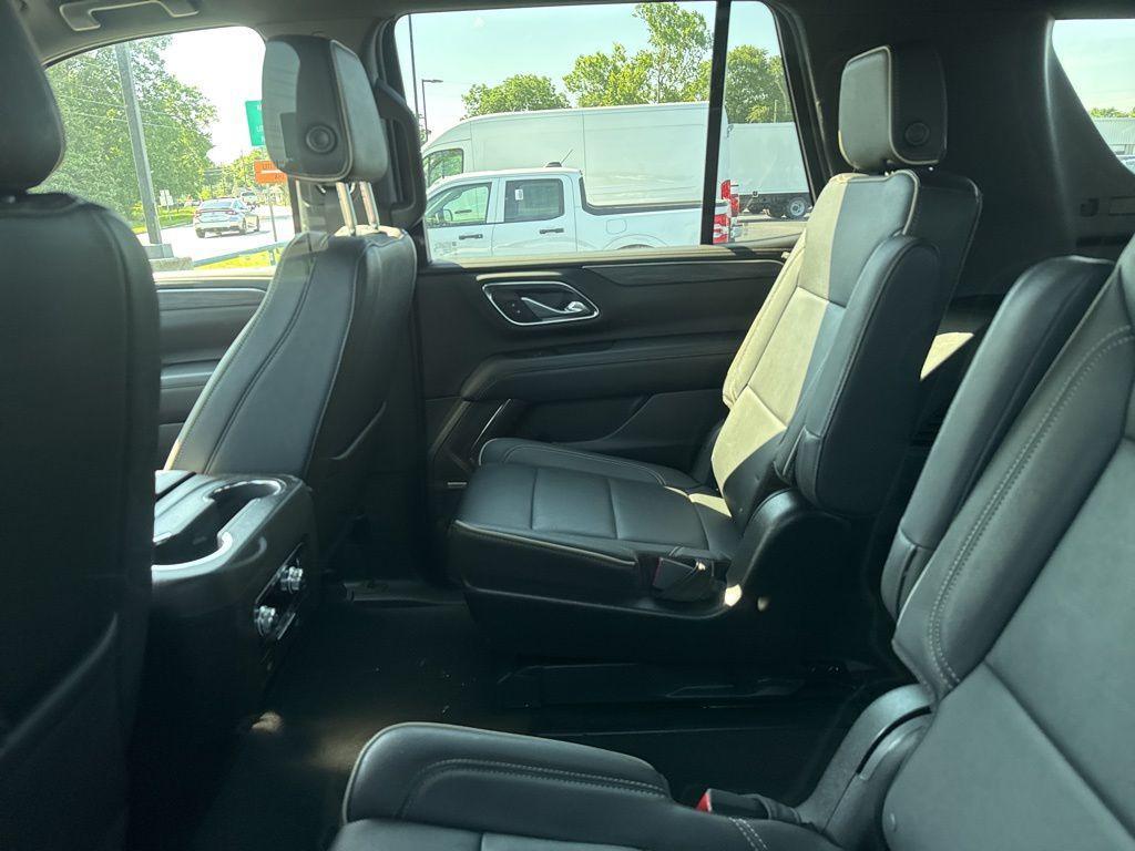 used 2023 GMC Yukon car, priced at $54,999