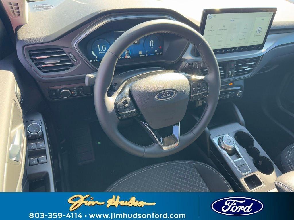 new 2025 Ford Escape car, priced at $29,055