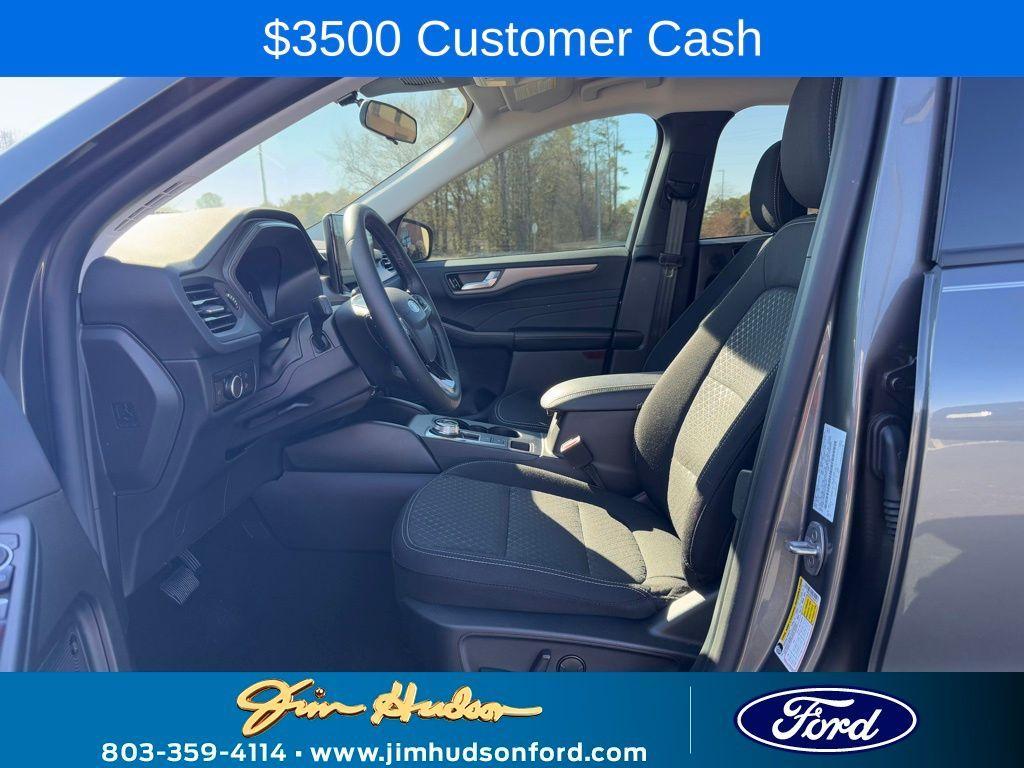 new 2025 Ford Escape car, priced at $29,555