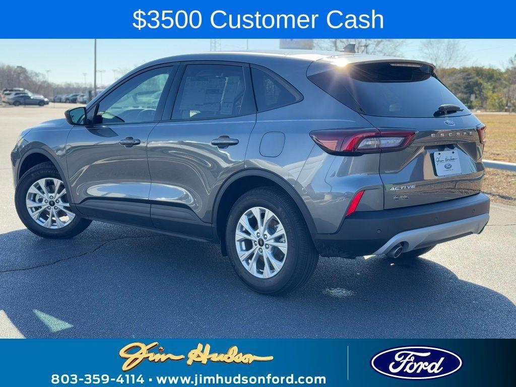 new 2025 Ford Escape car, priced at $29,555