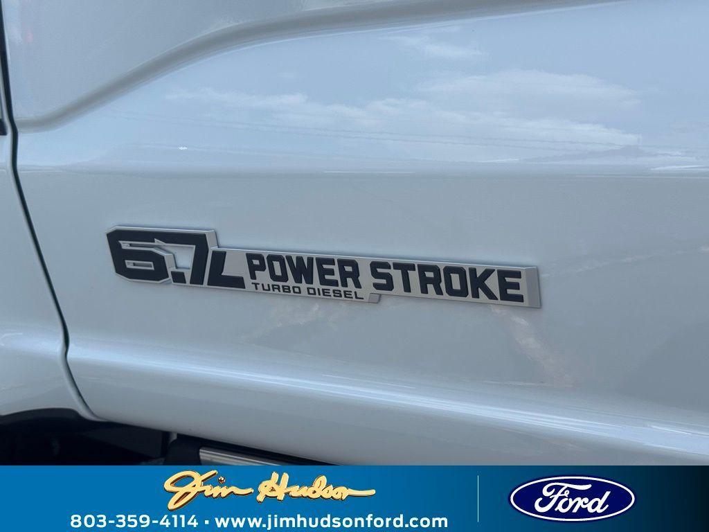 new 2025 Ford F-350 car, priced at $89,370
