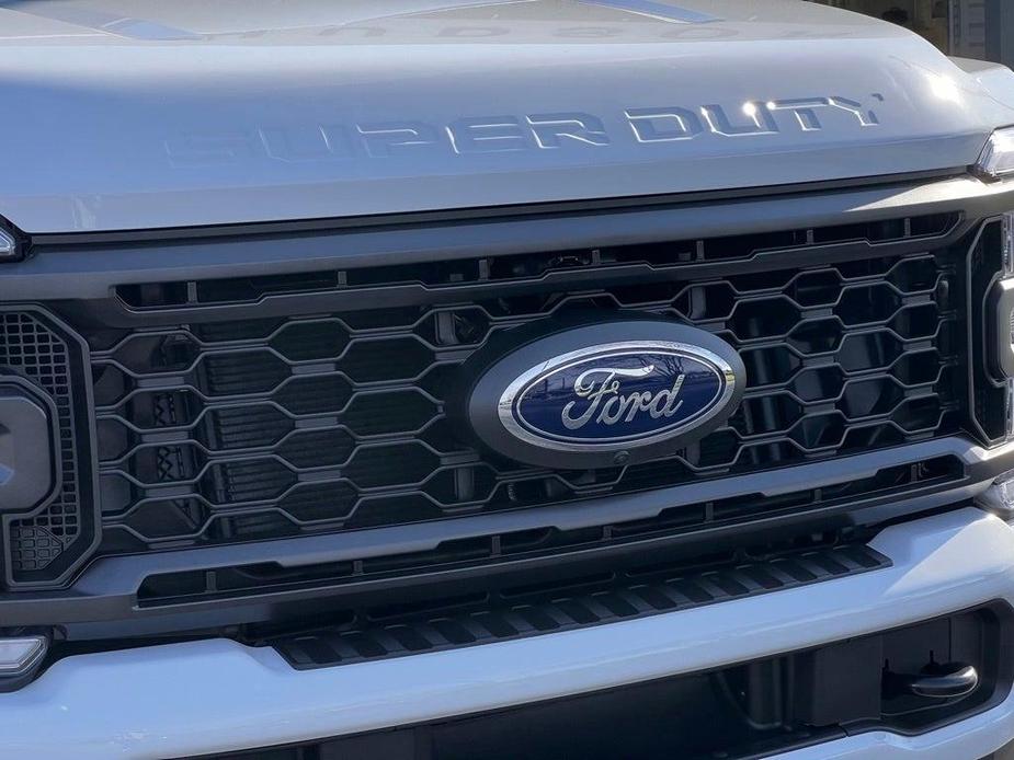 new 2024 Ford F-250 car, priced at $67,605